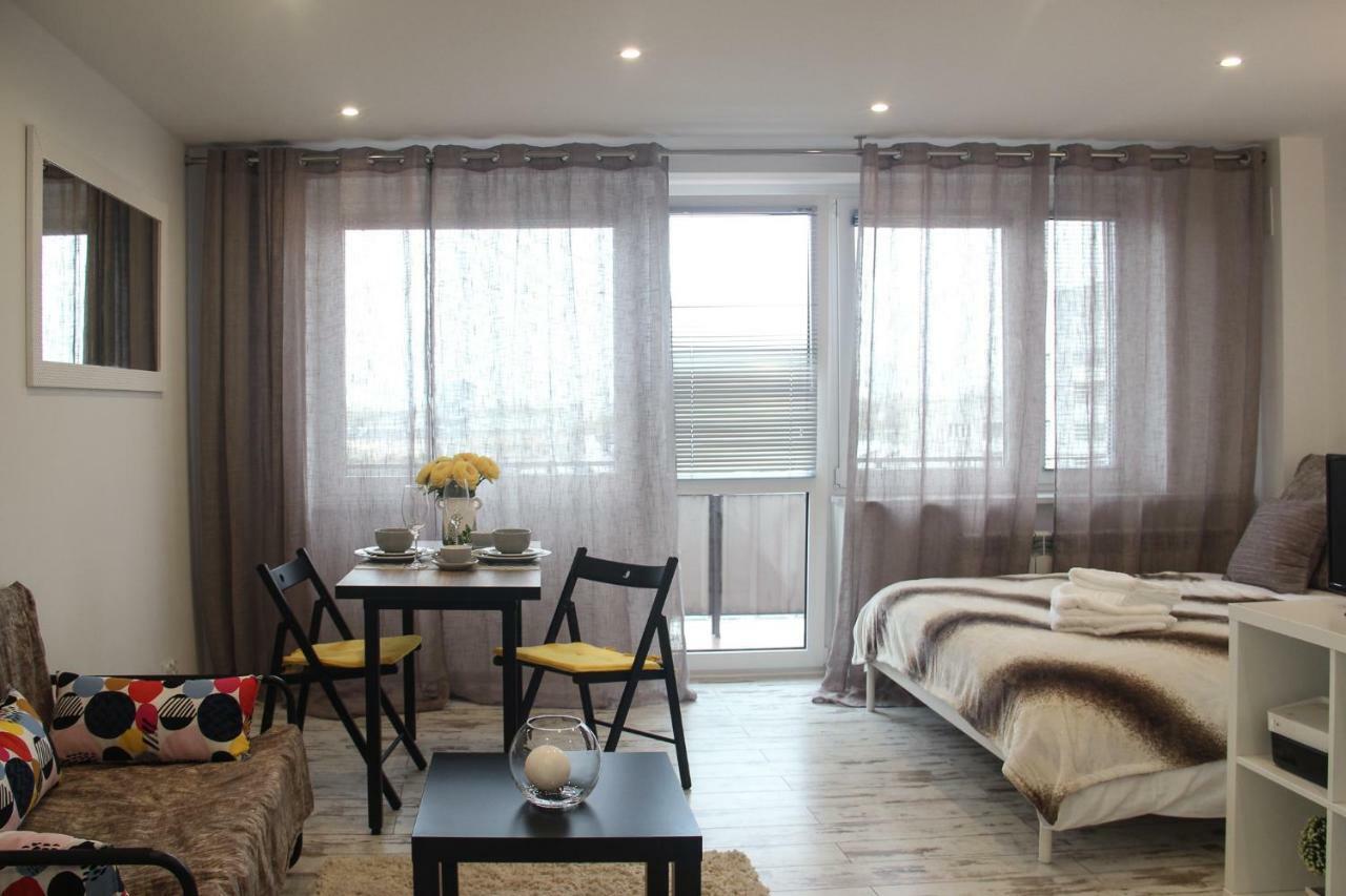 Sunny City Center Apartment وارسو المظهر الخارجي الصورة