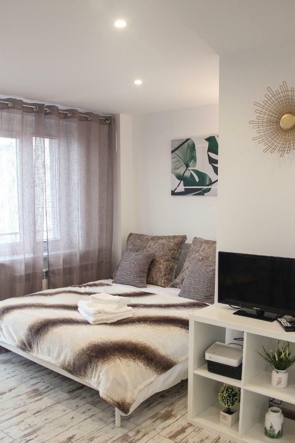 Sunny City Center Apartment وارسو المظهر الخارجي الصورة