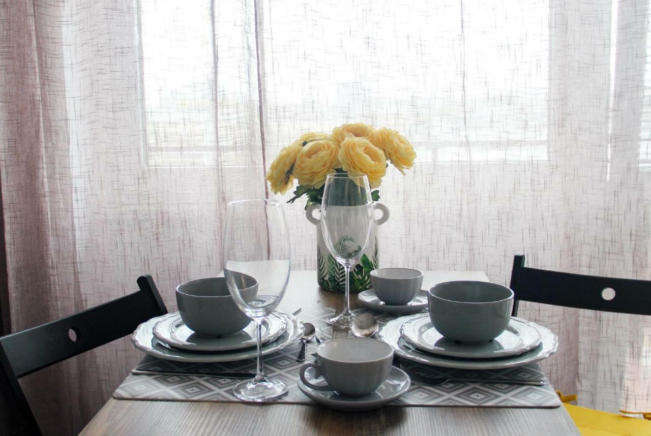 Sunny City Center Apartment وارسو المظهر الخارجي الصورة