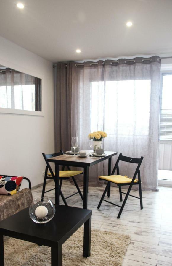 Sunny City Center Apartment وارسو المظهر الخارجي الصورة